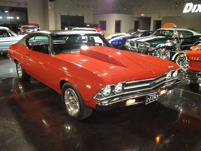 1969 Chevrolet Chevelle Malibu Sport Coupe - Click to see full-size photo viewer