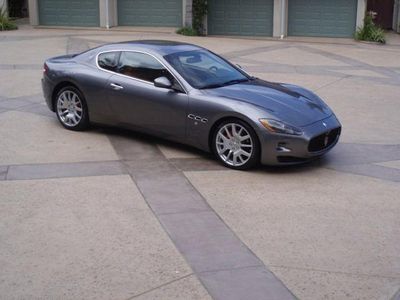 2009 Maserati GranTurismo Base Trim - Click to see full-size photo viewer